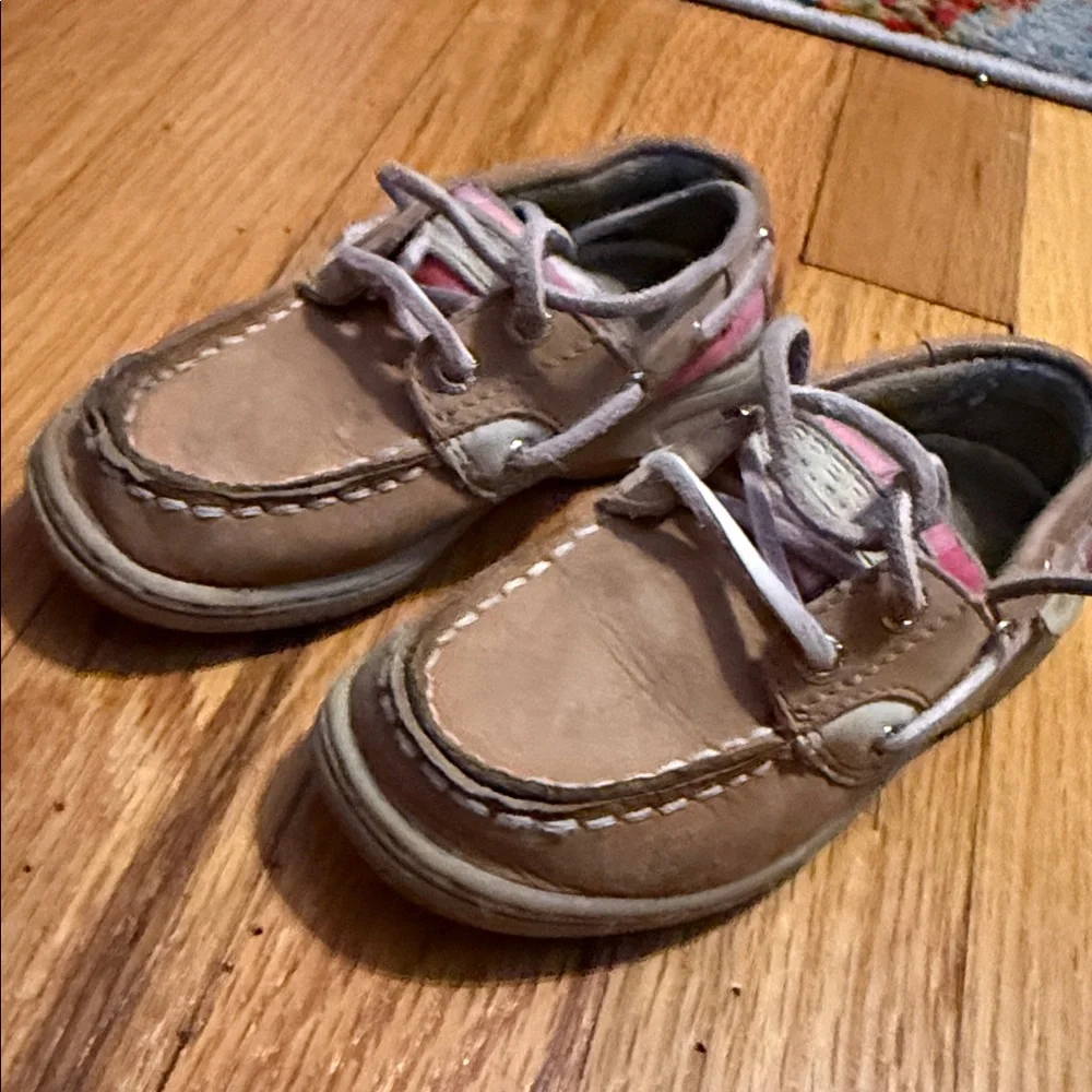 Little Kids Sperry Tan Leather Boat Shoes / unisex / Little Kid Sz 7.5